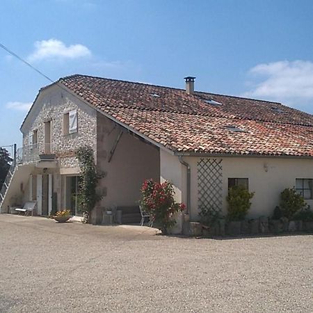 Chambres D'Hotes Du Bernes Nomdieu Екстериор снимка