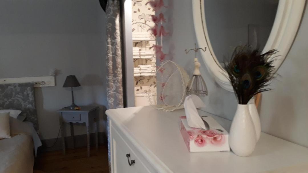 Chambres D'Hotes Du Bernes Nomdieu Екстериор снимка